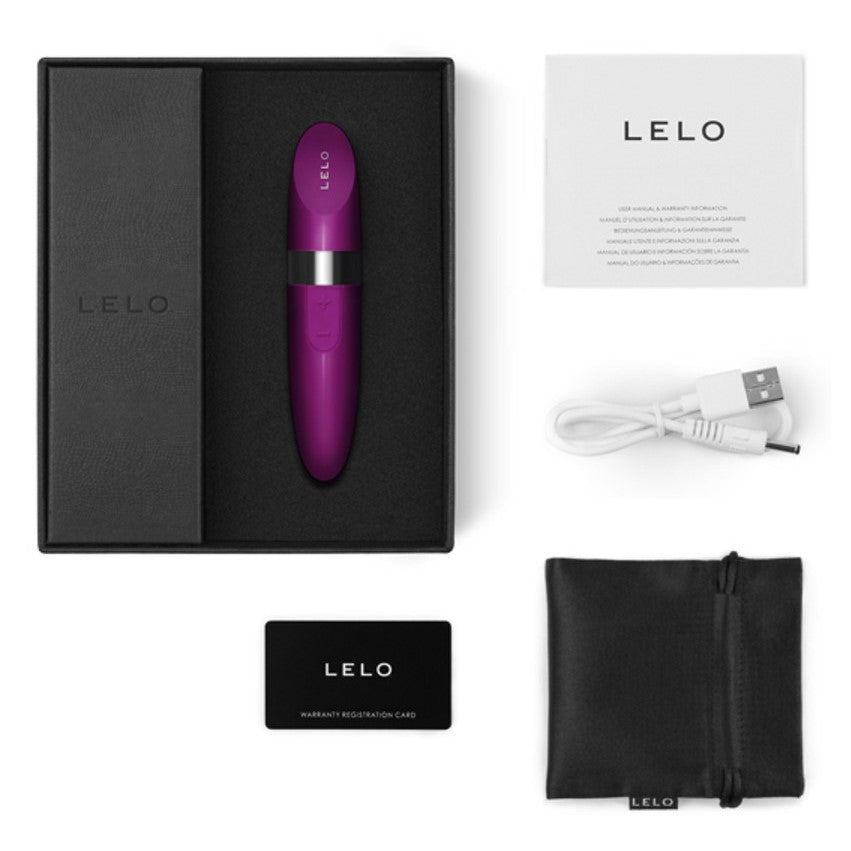 Lelo Mia 2 Mini Vibrator purple with accessories