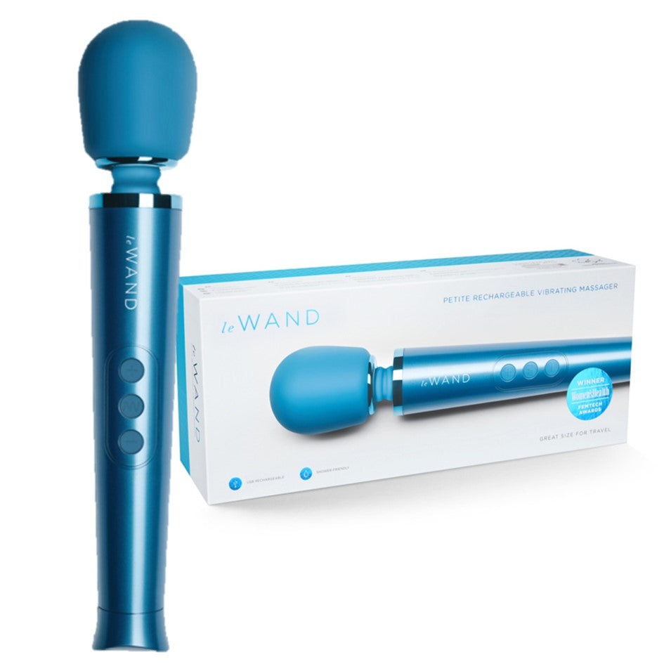 Le Wand Petite Rechargeable Massager